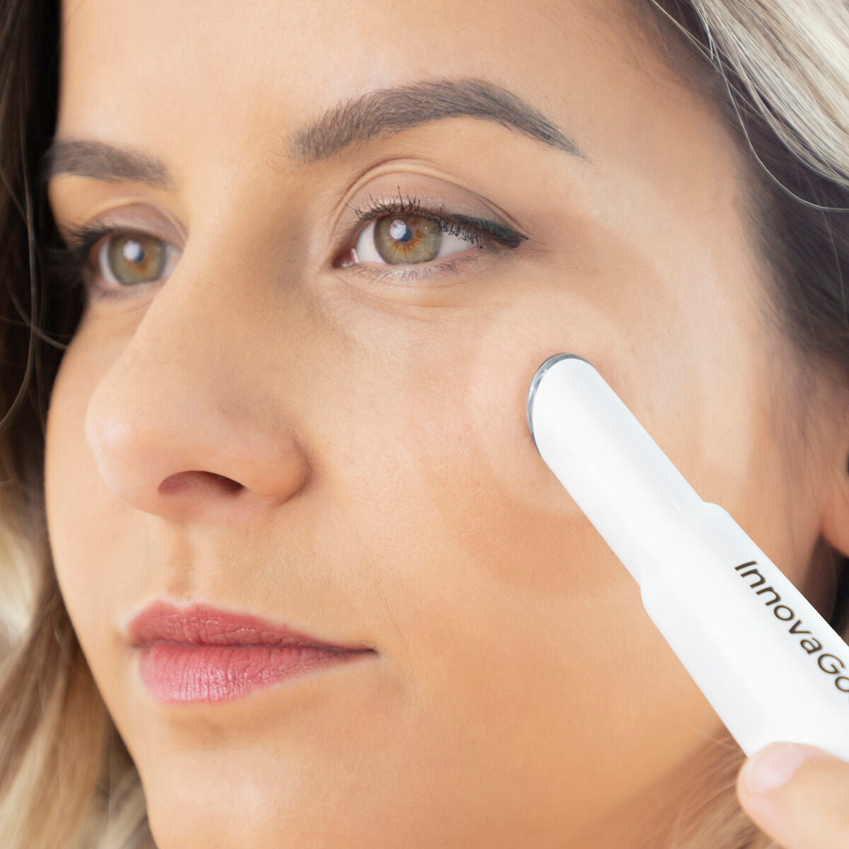 Masseur Contour des Yeux 3-en-1
